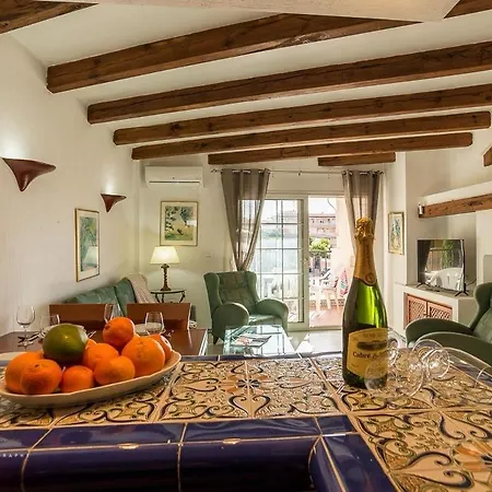 Апартаменты Aldea Del Mar *